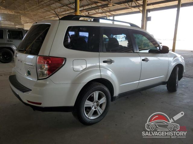 JF2SHABC3DH412632 2013 SUBARU FORESTER photo no. 3