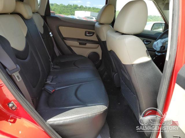 KNDJT2A66C7473584 2012 KIA SOUL photo no. 10