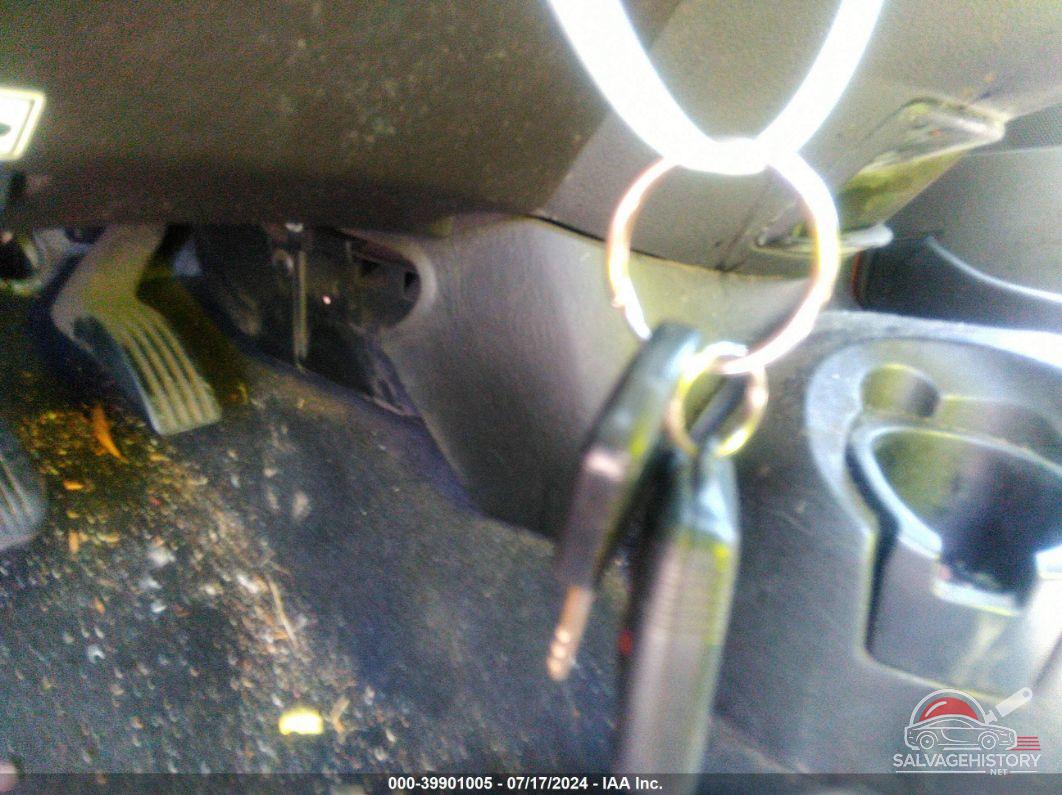 3FAFP31N95R157203 2005 FORD FOCUS photo no. 11