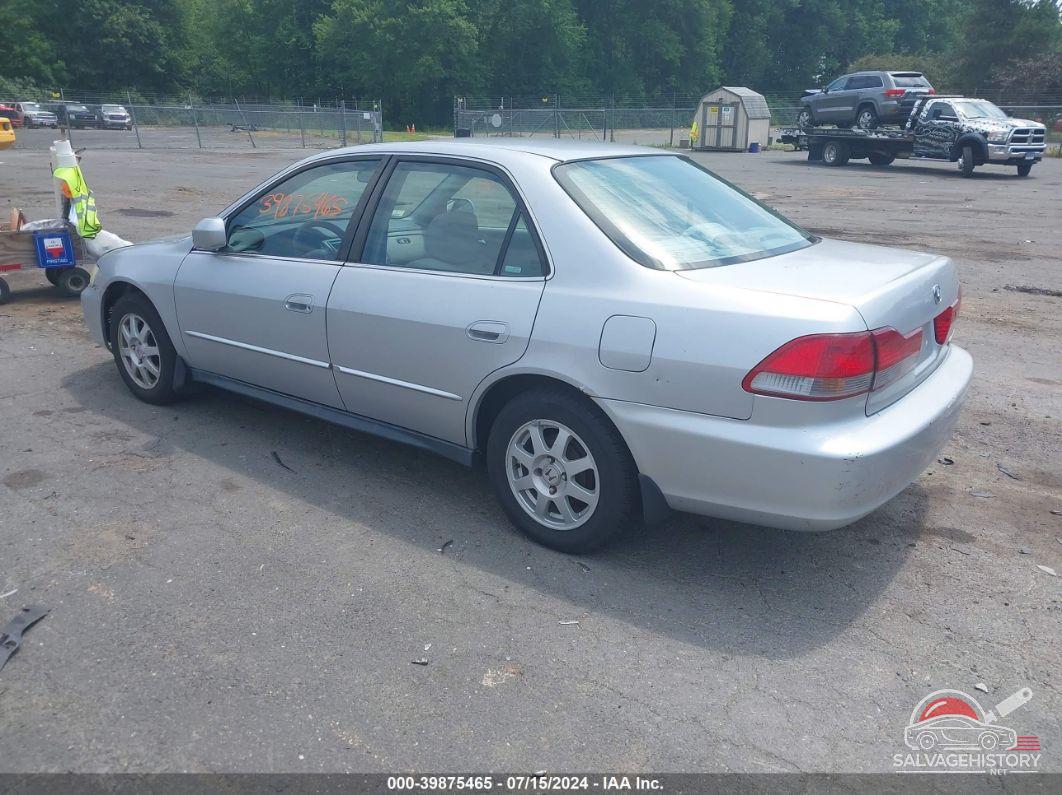 1HGCG66872A111524 2002 HONDA ACCORD photo no. 3