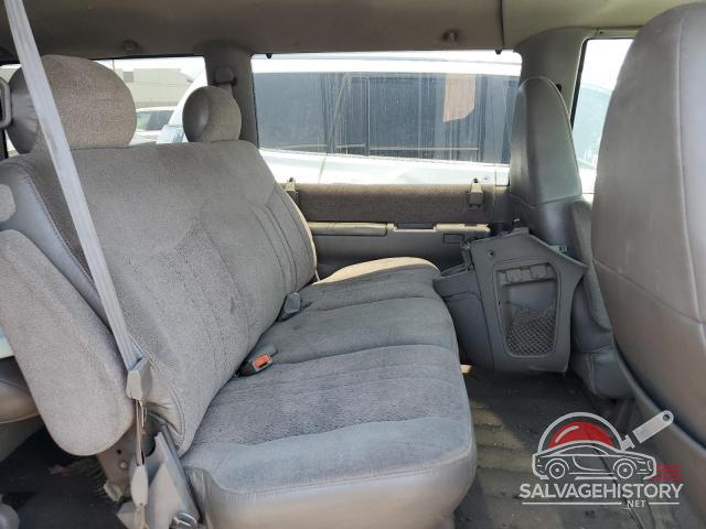 1GNDM19W3YB155894 2000 CHEVROLET All Models photo no. 11