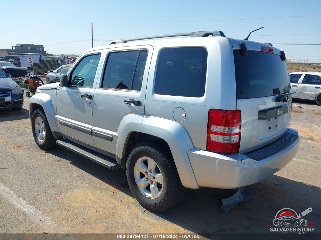 1C4PJLAK9CW208439 2012 JEEP LIBERTY photo no. 3