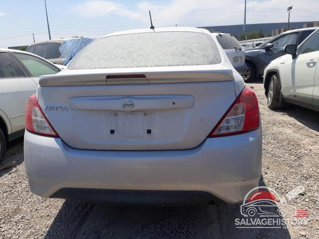 3N1CN7AP4JL839868 2018 NISSAN VERSA photo no. 6