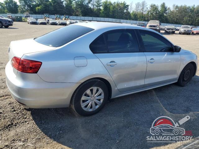 3VW1K7AJ6DM200198 2013 VOLKSWAGEN JETTA photo no. 3