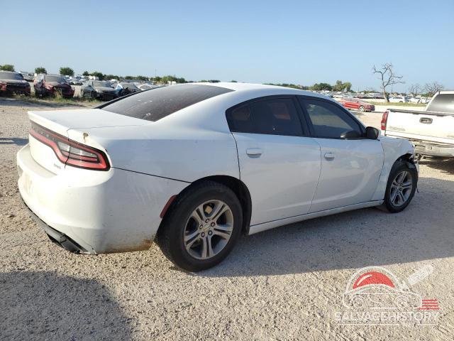 2C3CDXBG0FH738779 2015 DODGE CHARGER photo no. 3
