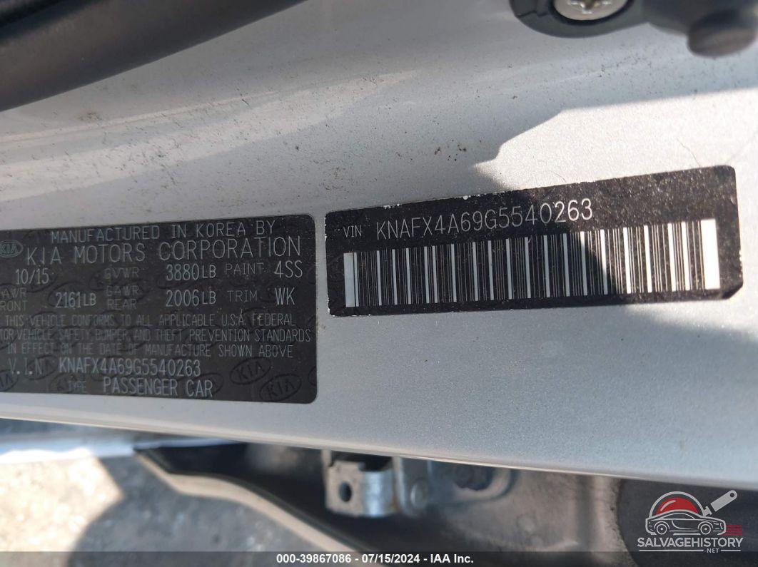 KNAFX4A69G5540263 2016 KIA FORTE photo no. 9