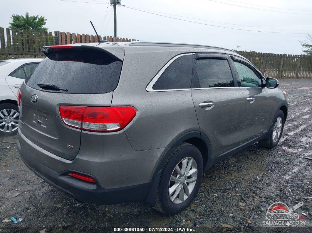 5XYPGDA37GG110932 2016 KIA SORENTO photo no. 4