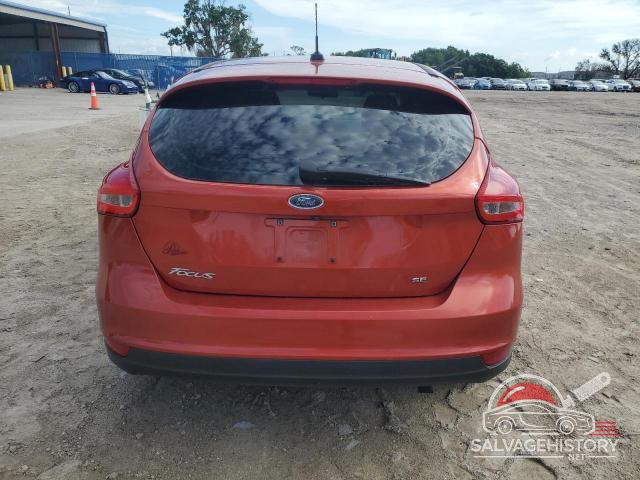 1FADP3K22JL256255 2018 FORD FOCUS photo no. 6