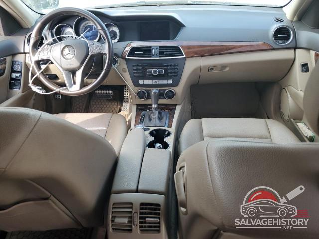 WDDGF8BB6CR194825 2012 MERCEDES-BENZ C-CLASS photo no. 8