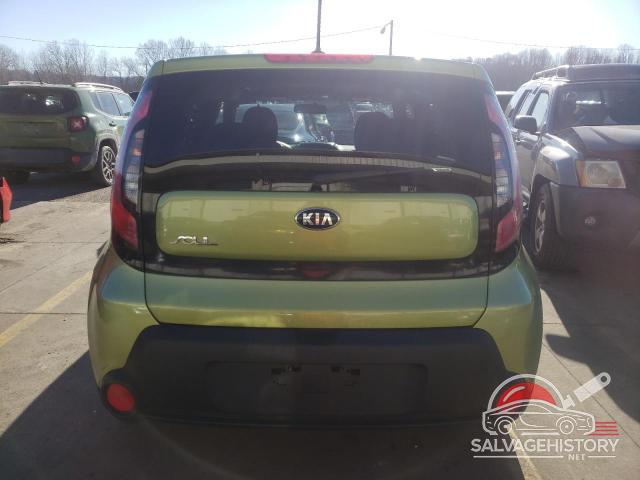 KNDJN2A24G7827566 2016 KIA SOUL photo no. 6