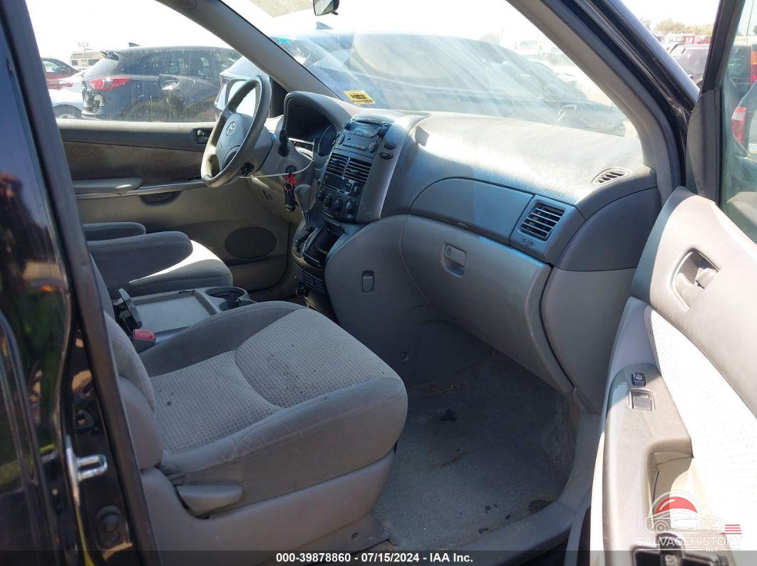 5TDKK4CC4AS327323 2010 TOYOTA SIENNA photo no. 5