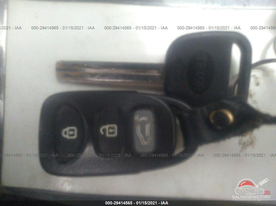 KMHDC8AE1AU077483 2010 HYUNDAI ELANTRA TOURING photo no. 11
