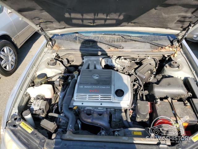 JT8BF28G210306914 2001 LEXUS ES300 photo no. 11