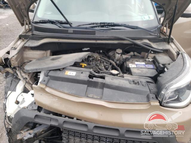 KNDJP3A52E7082811 2014 KIA SOUL photo no. 12