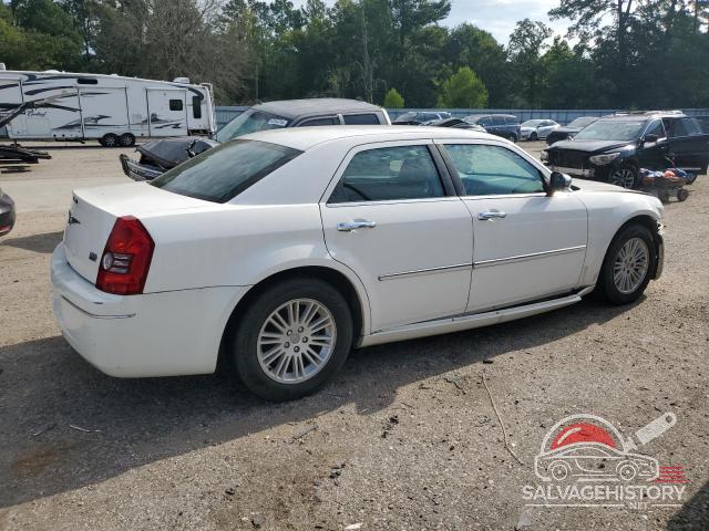 2C3CA4CD2AH244394 2010 CHRYSLER 300 photo no. 3