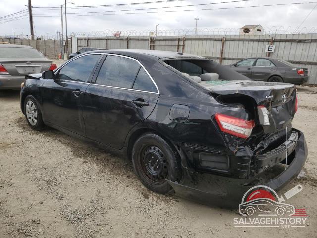 4T1BF3EK9BU665537 2011 TOYOTA CAMRY photo no. 2