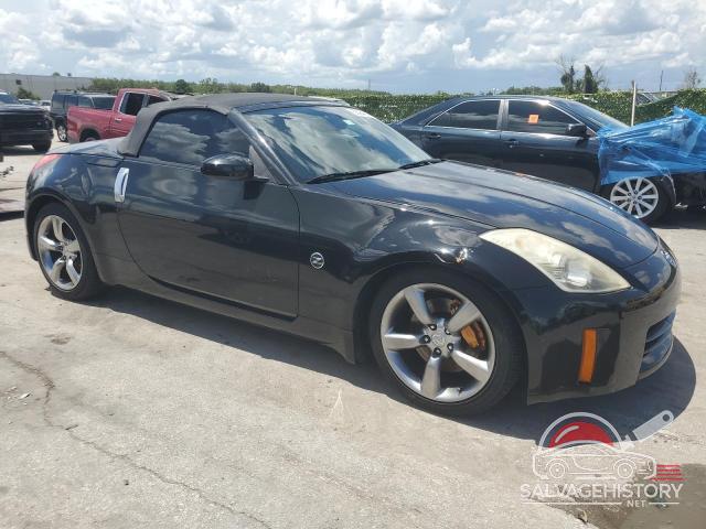 JN1AZ36A46M456289 2006 NISSAN 350Z photo no. 4