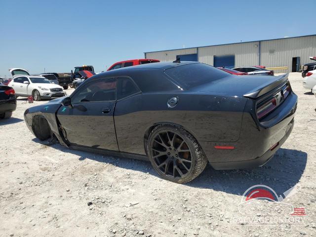 2C3CDZBT6HH648886 2017 DODGE CHALLENGER photo no. 2