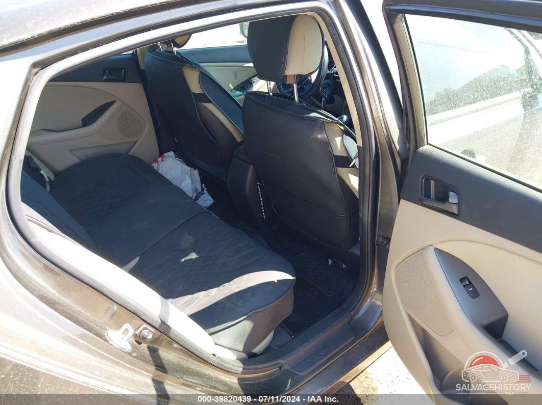 KNAGM4A72B5116129 2011 KIA OPTIMA photo no. 8
