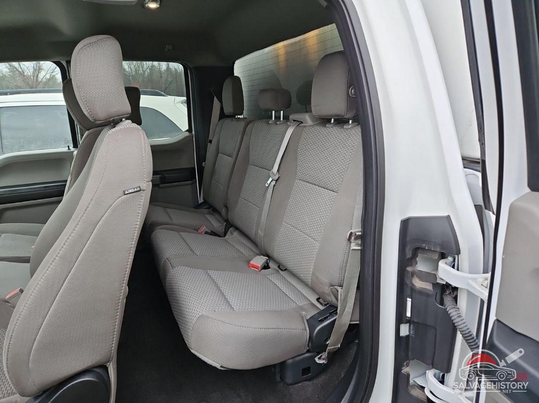1FTFX1E51JKF07981 2018 FORD F-150 photo no. 1