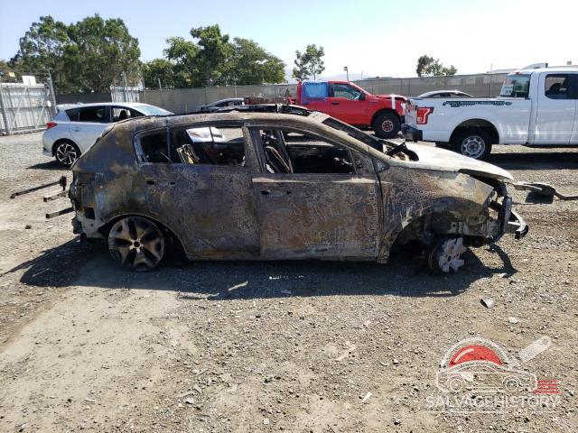 KNDPR3A60K7518371 2019 KIA SPORTAGE photo no. 9