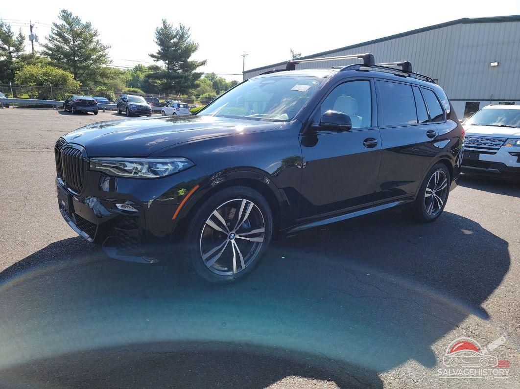 5UXCW2C0XN9K55940 2022 BMW X7 photo no. 3