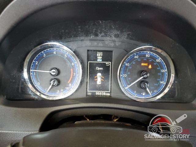 2T1BURHE6JC088450 2018 TOYOTA COROLLA photo no. 9