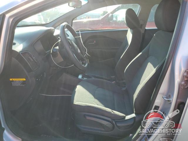KNADM4A32H6055495 2017 KIA RIO photo no. 7