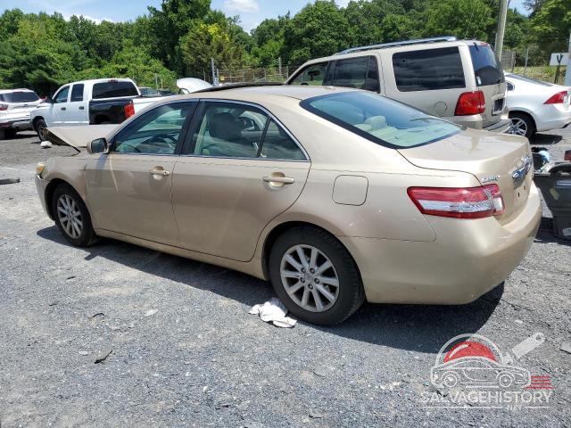 4T1BF3EKXAU027733 2010 TOYOTA CAMRY photo no. 2