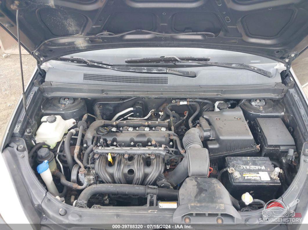 KNAFG525X87198355 2008 KIA RONDO photo no. 10
