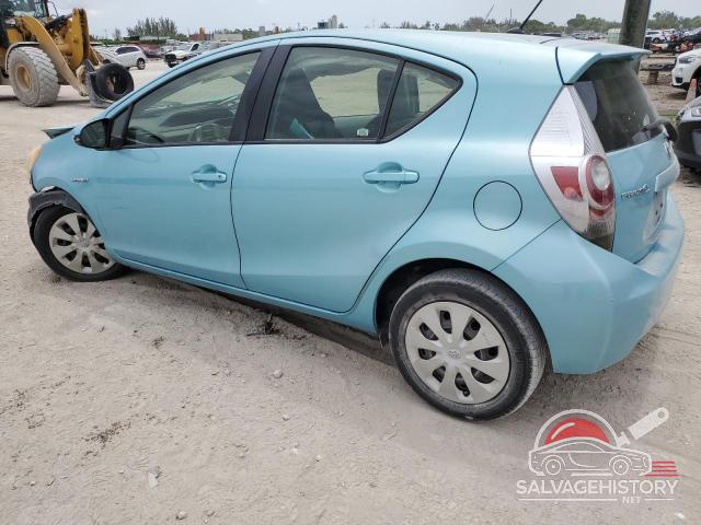 JTDKDTB32D1041199 2013 TOYOTA PRIUS photo no. 2