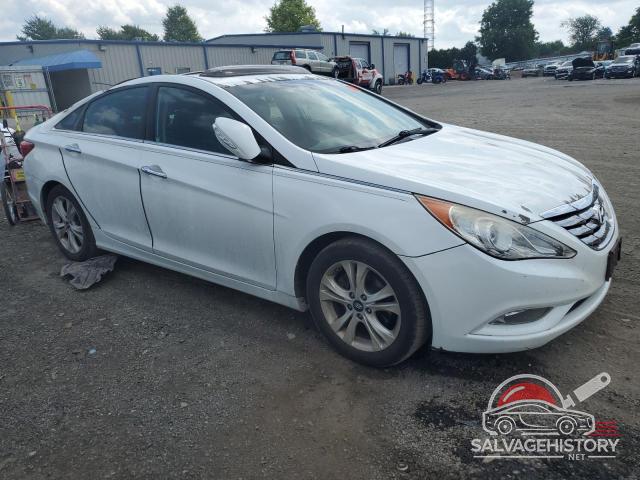 5NPEC4AC6BH180376 2011 HYUNDAI SONATA photo no. 4