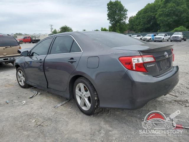 4T1BF1FK9DU688855 2013 TOYOTA CAMRY photo no. 2