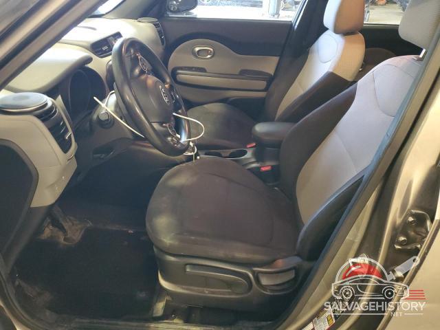 KNDJN2A27H7431326 2017 KIA SOUL photo no. 7