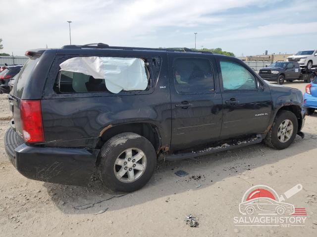 1GKS2KE32BR256712 2011 GMC YUKON photo no. 3