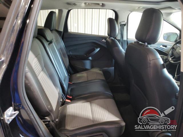 1FMCU0GD1JUC17900 2018 FORD ESCAPE photo no. 11