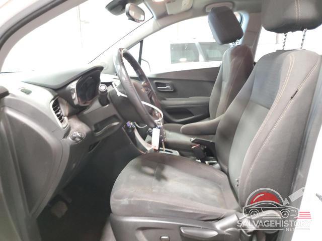 KL7CJKSBXJB631121 2018 CHEVROLET TRAX photo no. 7