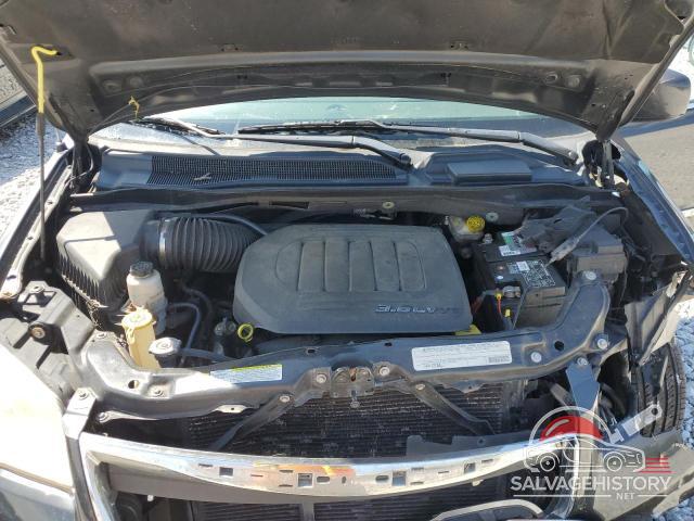 2A4RR5DG2BR610678 2011 CHRYSLER MINIVAN photo no. 12