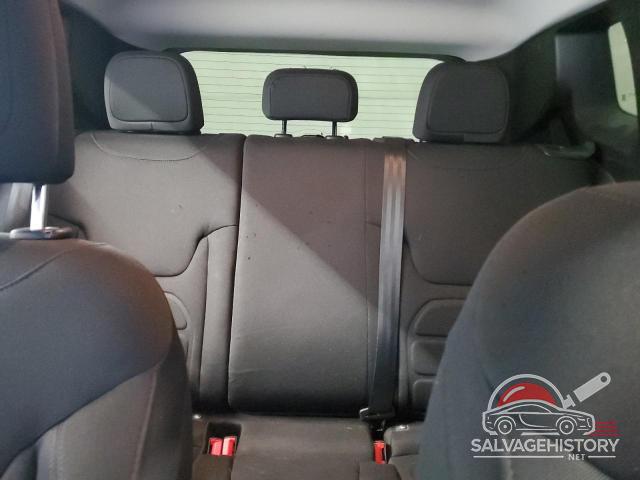 ZACNJABB1KPK75801 2019 JEEP RENEGADE photo no. 10