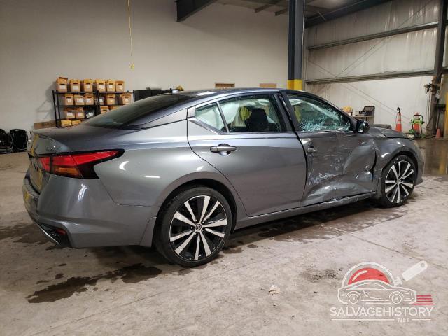 1N4BL4CV0NN354860 2022 NISSAN ALTIMA photo no. 3