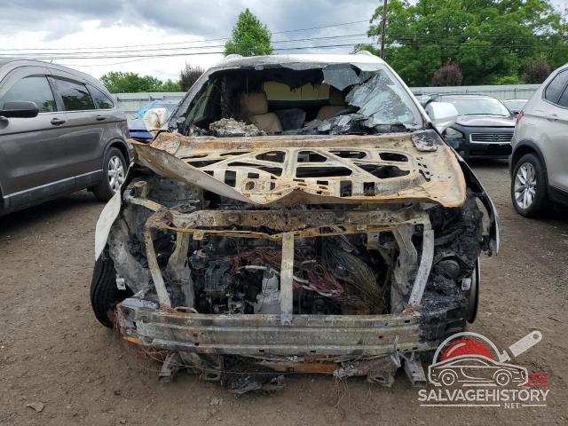 1GYKNDRS9JZ130727 2018 CADILLAC XT5 photo no. 5