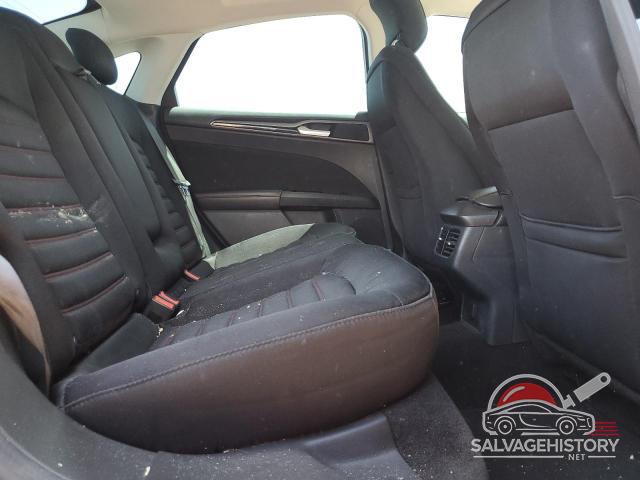 3FA6P0H75ER392834 2014 FORD FUSION photo no. 10