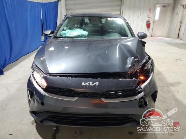 3KPF24ADXRE725378 2024 KIA FORTE photo no. 5