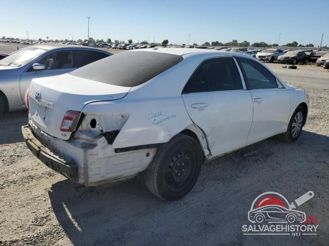 4T1BF3EKXBU717242 2011 TOYOTA CAMRY photo no. 3