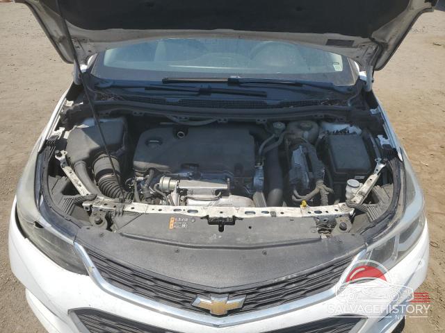 1G1BC5SM7J7108310 2018 CHEVROLET CRUZE photo no. 11