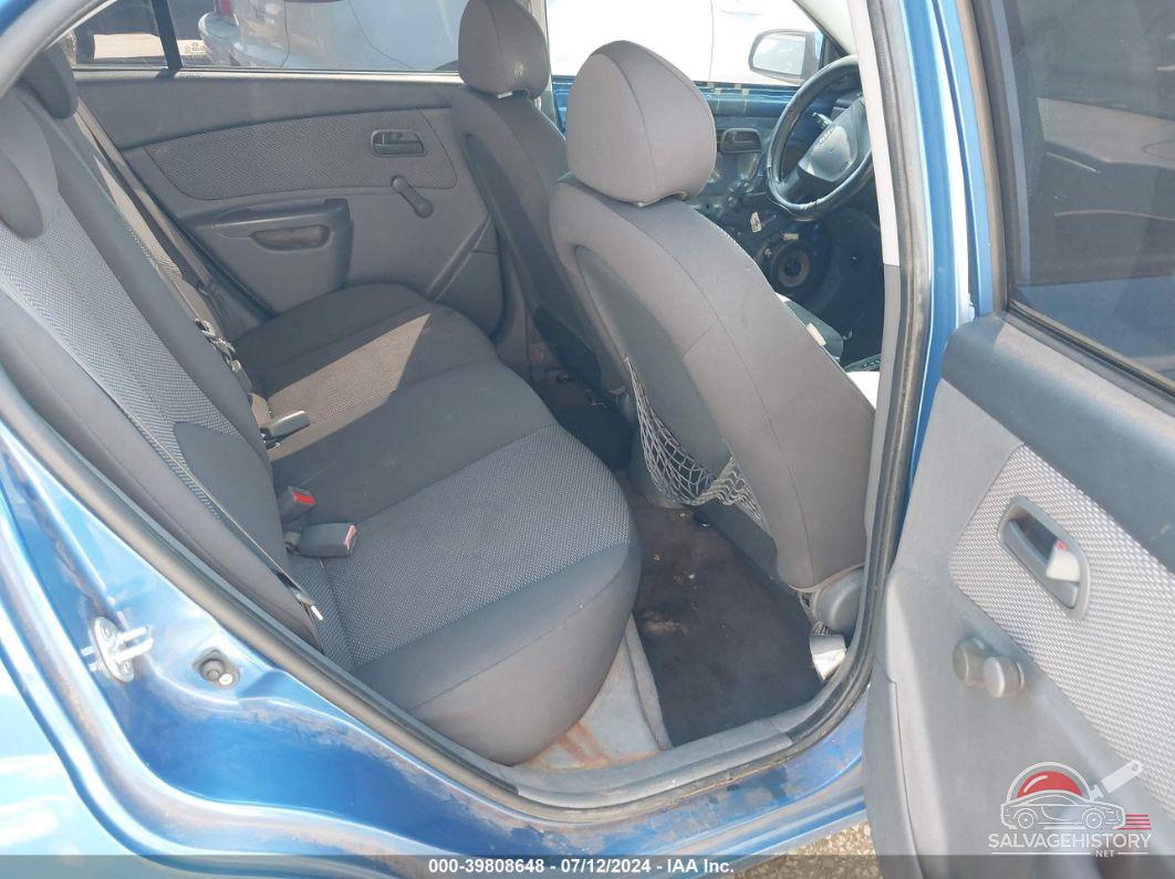 KNADE223896512005 2009 KIA RIO photo no. 8