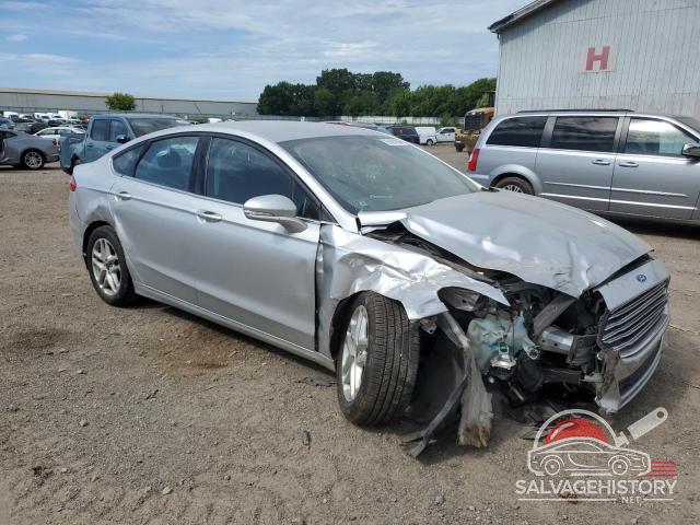 3FA6P0H70FR180439 2015 FORD FUSION photo no. 4