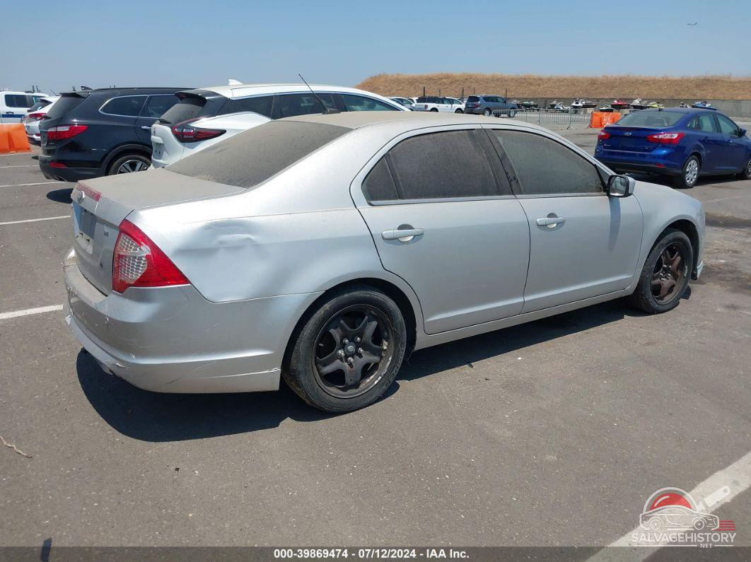 3FAHP0HA9BR135319 2011 FORD FUSION photo no. 4