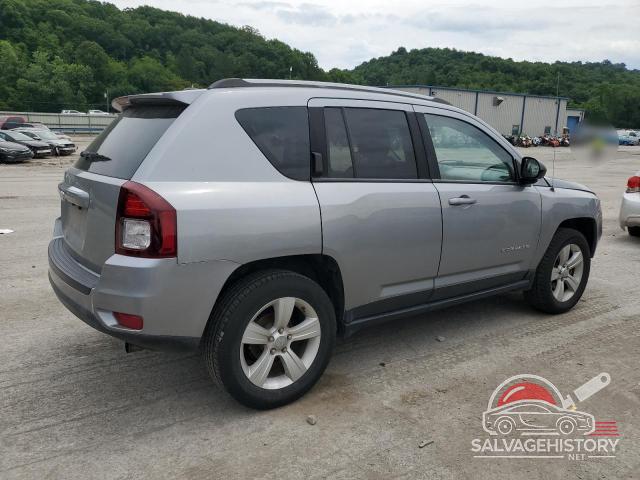 1C4NJDBB7GD776444 2016 JEEP COMPASS photo no. 3
