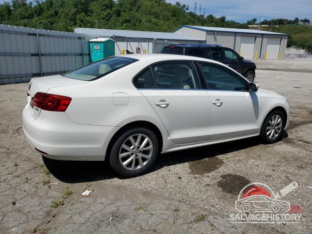 3VWDP7AJ5DM250671 2013 VOLKSWAGEN JETTA photo no. 3